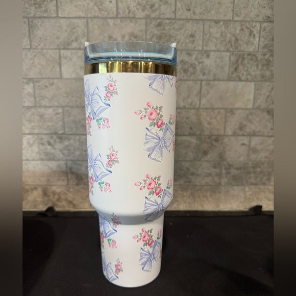 Floral Patterned Tumbler With Bow Straw Lid 40oz - Picture 2 of 6